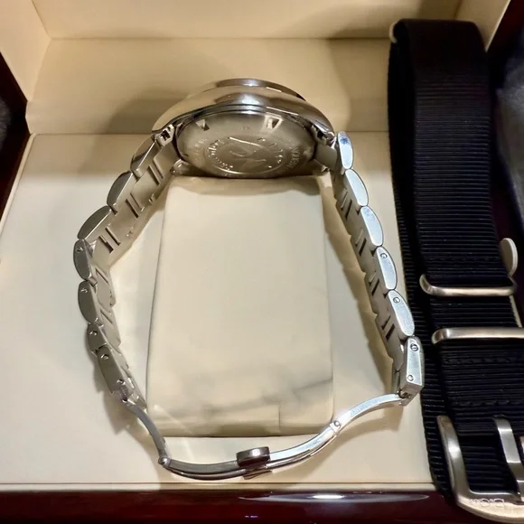 Longines Conquest Date GMT Designer Classic Mens Automatic Watch - Picture 4 of 8